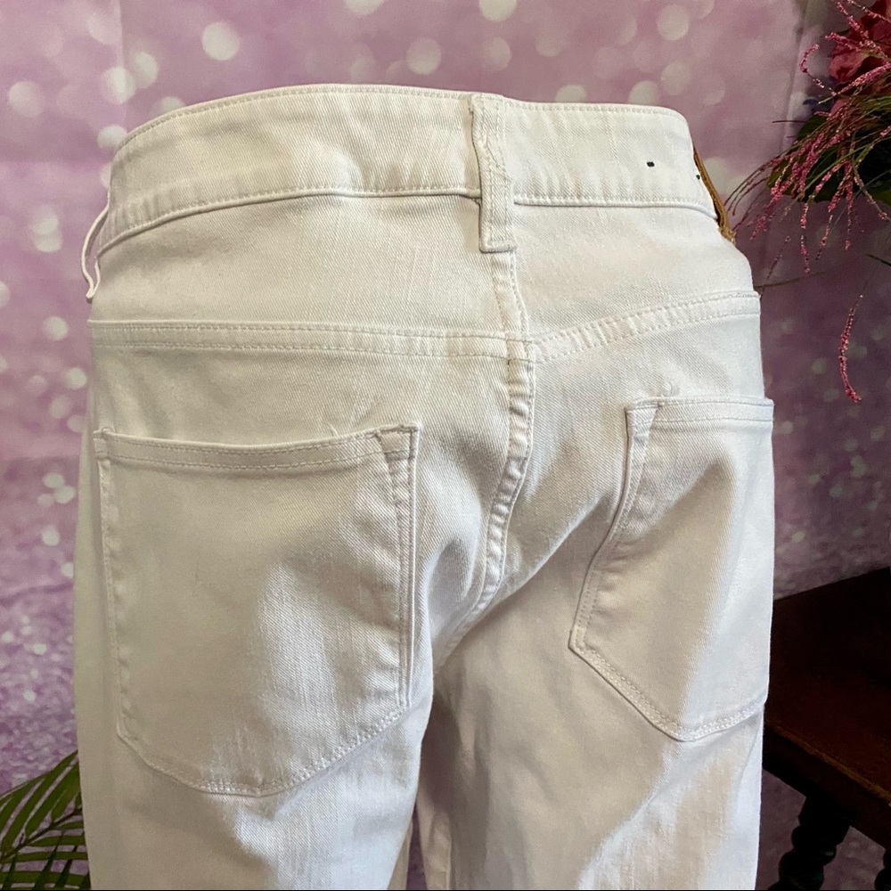 Lauren jeans Ralph Lauren white modern curvy fit jeans. - Picture 4 of 15